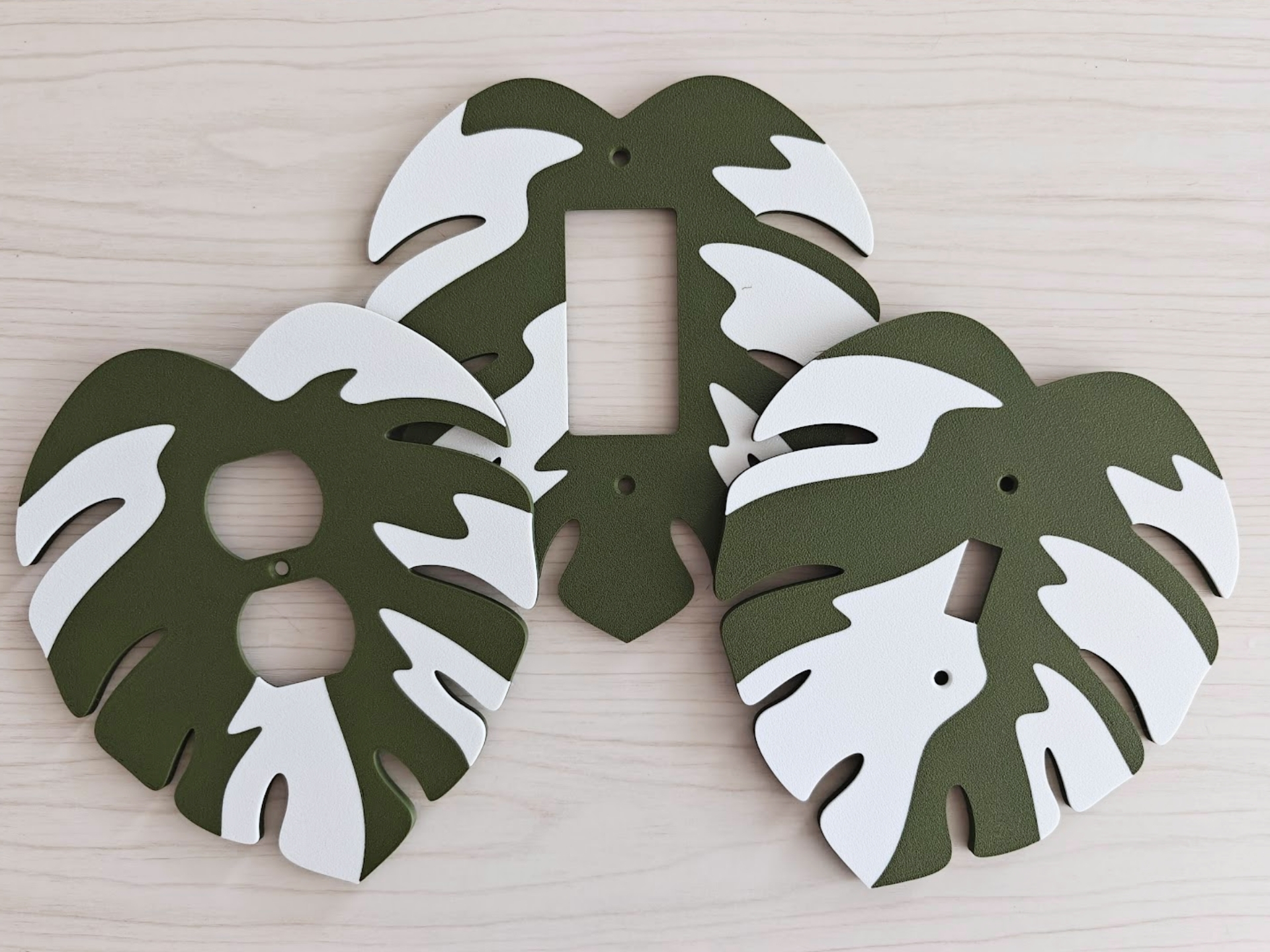 Variegated monstera wall plates