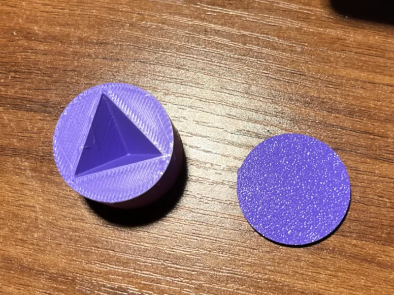 4 sided dice mold