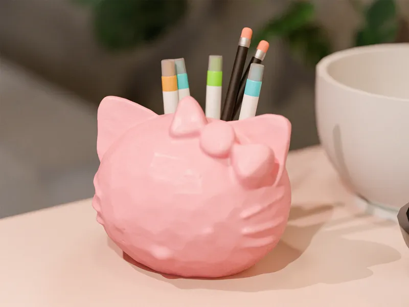 hello kitty Stone/clay surface texture storage