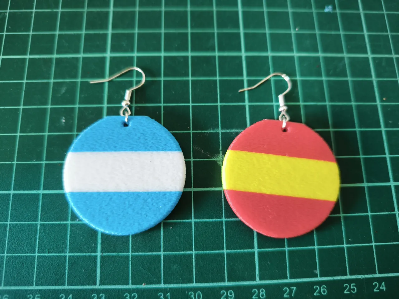 Pendientes / Aritos para la final: ARG vs ESP view 4