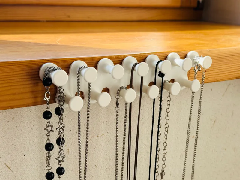 Necklace holder / Jewelry Organizer
