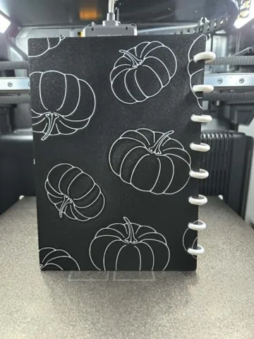 Modelo para impresión 3D: A5 Booricua notebook — vista de referencia 5