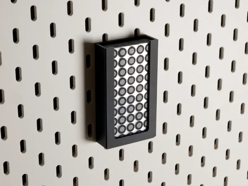 Skadis Global marker / tracking dot sheet holder