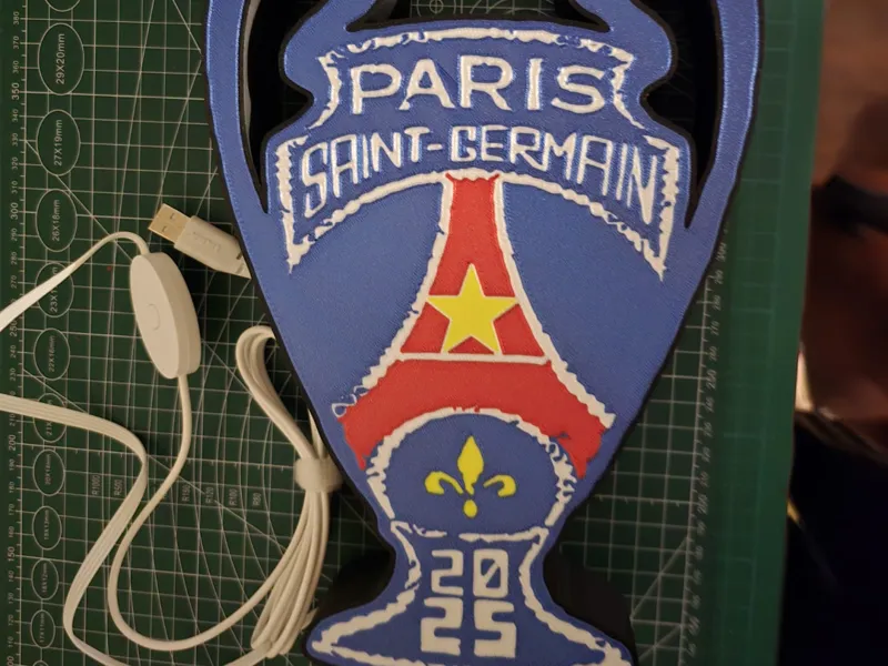 LAMPE PSG 2025