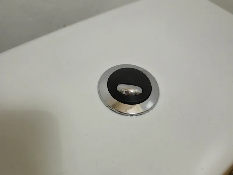 Bouton de Chasse d’Eau – Pièce de Remplacement