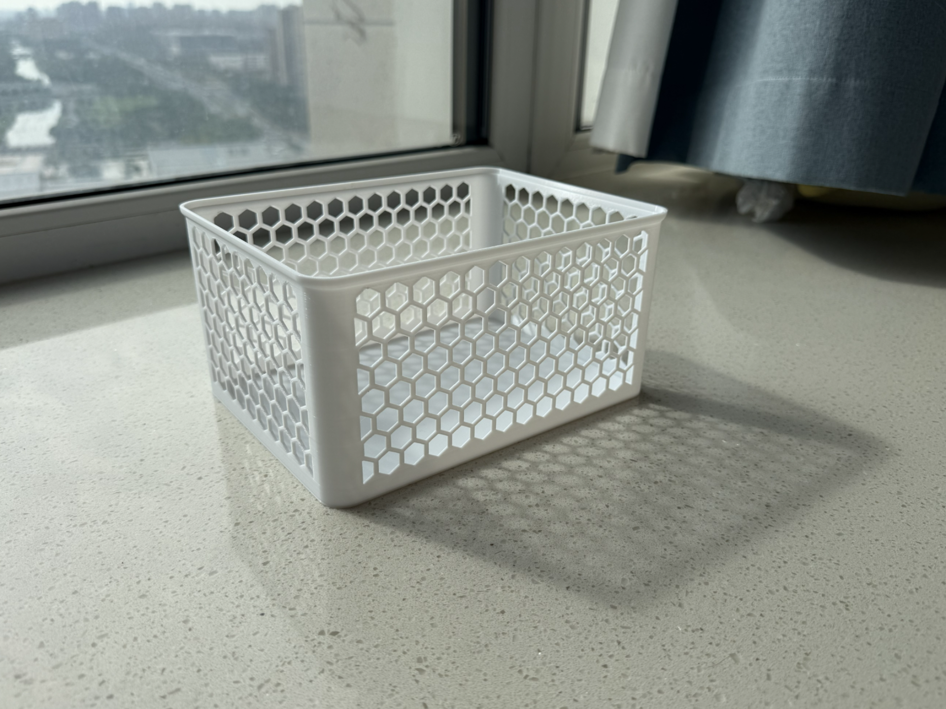大号镂空可堆叠收纳盒尺寸15*20*10cm 厚度1.5mm 超省料