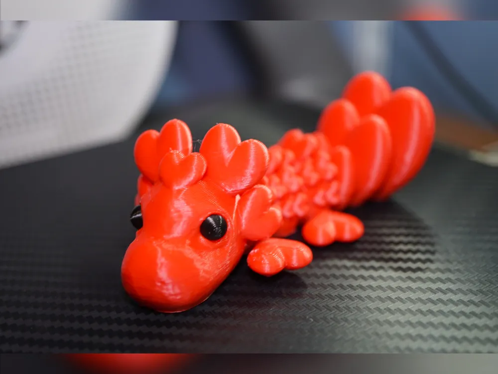 Mini Articulated Heart Dragon (NO AMS) - Free 3D Print Model - MakerWorld