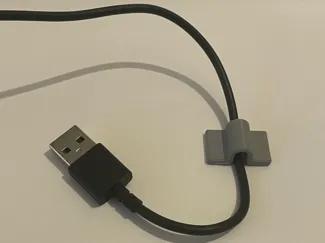 USB / Lightning / Charger Desk Cable Router