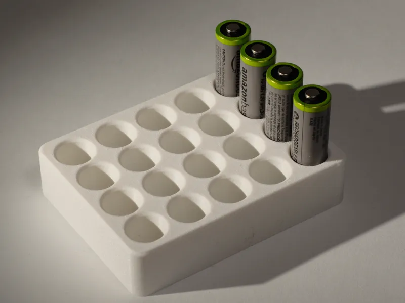 Simple AA Battery Holder (4x5 grid)