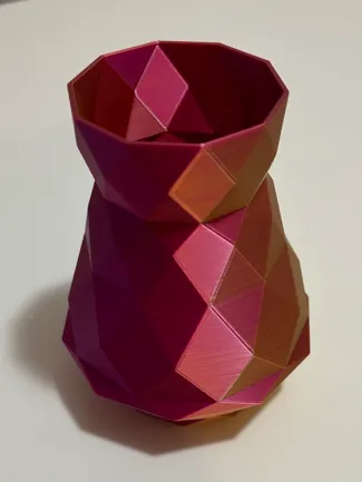 geo vase