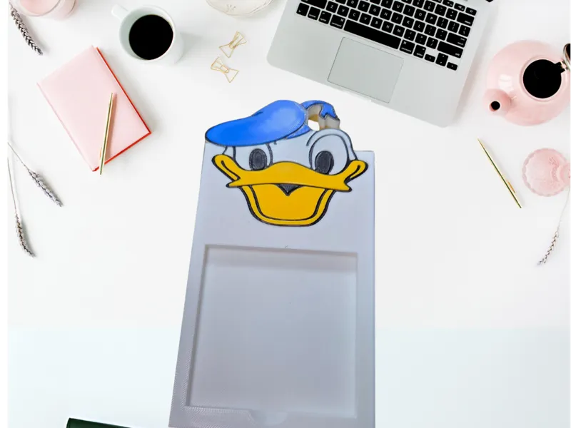 Donald Ducker post-it holder