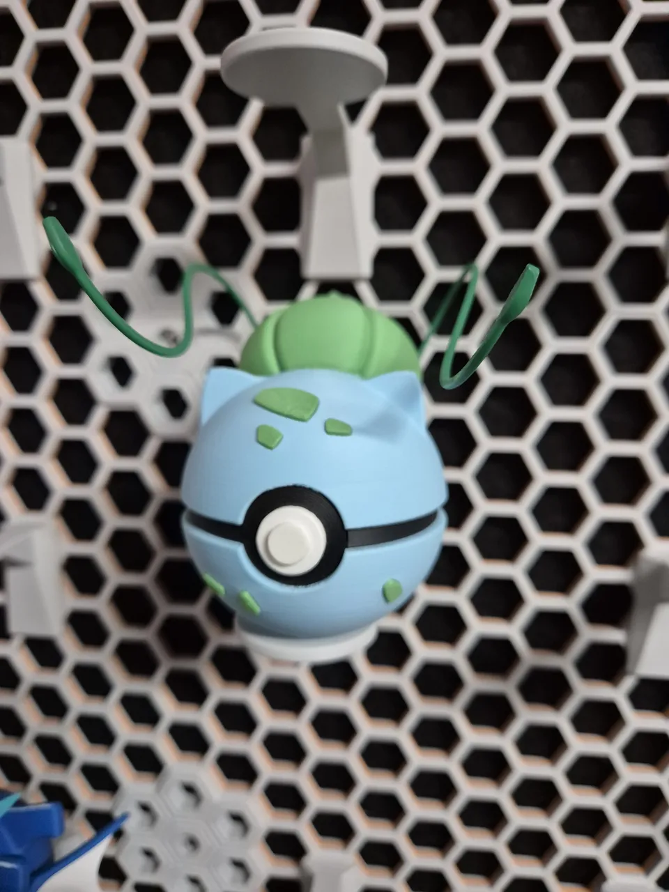 #0001 - Bulbasaur Ball view 3