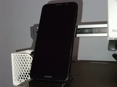 honeycomb phone stand