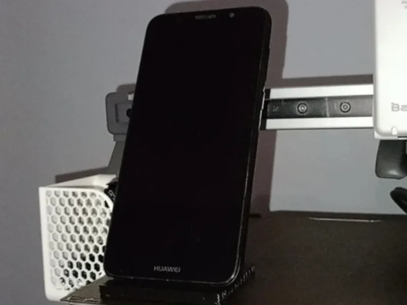 honeycomb phone stand