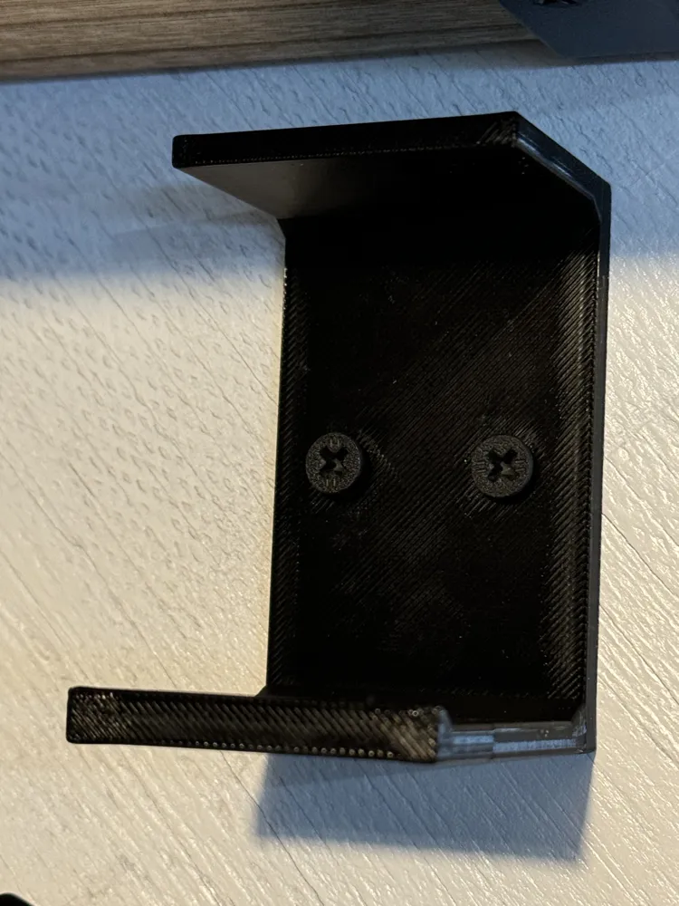 Raspberry Pi wall mount by Andy MakerWorld: Download Free 3D Models