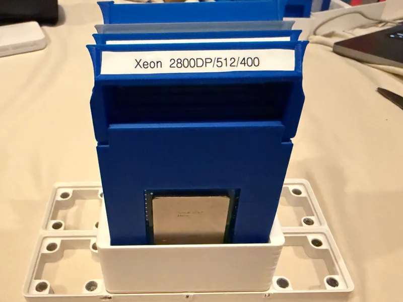 Gridfinity Holder for Large Format LTT CPU Holders