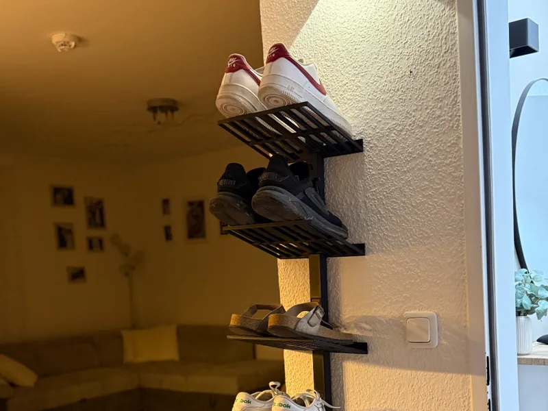 Modulares Schuhregal zum Aufhängen