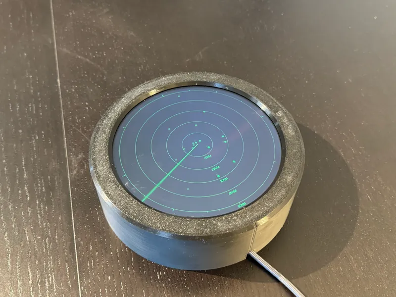 Wall mounted case for round Waveshare 5in Display