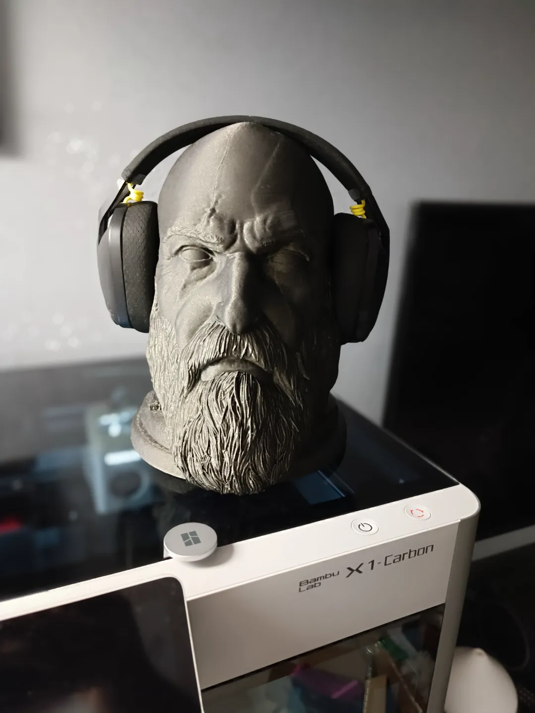 God of War Kratos head, headphone stand view 3