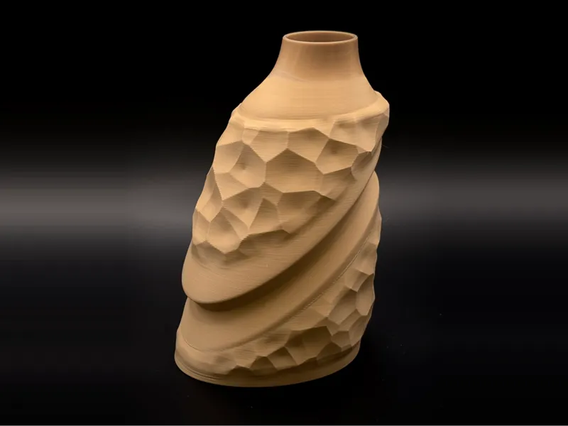 Faceted Crystal Vase - Chiseled Geometric Decor