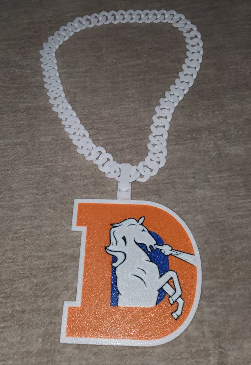 Denver Broncos Chain (Retro logo)