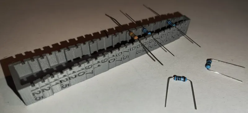 Resistor bending tool