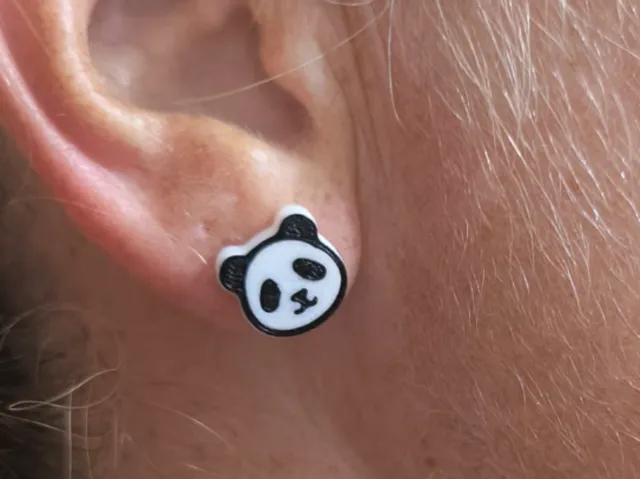 Pendientes de Boton Panda