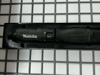 Makita TD022D gridtinify !
