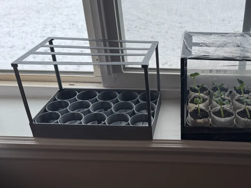 Small Seed starter Greenhouse ultra-light