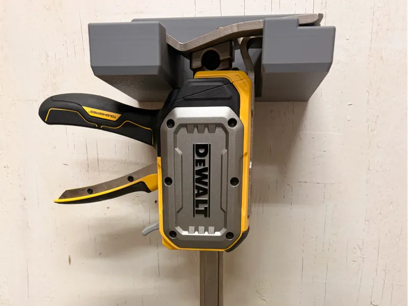 DeWalt ToughSeries Construction Jack Clamp Rack