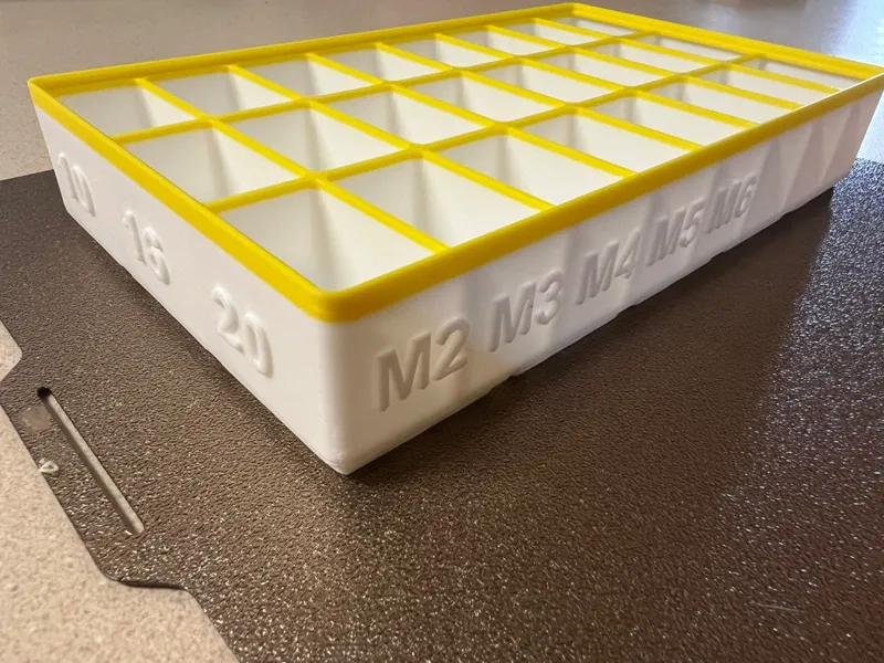 Gridfinity Box for Hardware kit