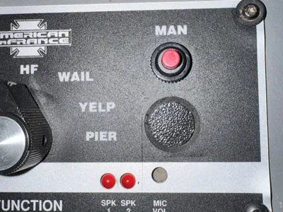 Whelen 295 Microphone Delete Plug