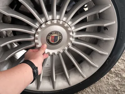 Aluminum wheel cap