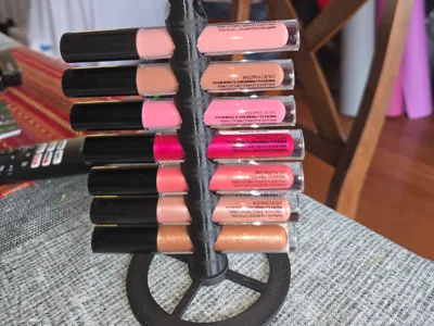 Lip Gloss Holder