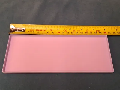 Shallow tray