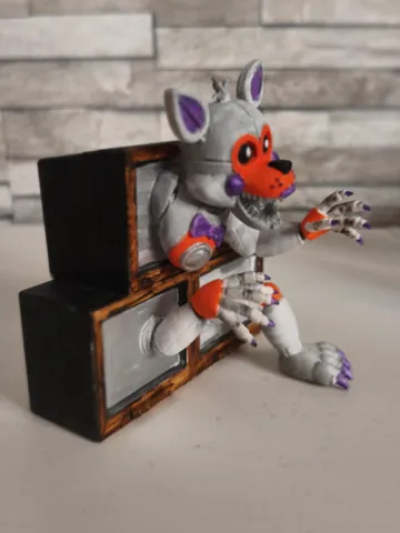 Figura decorativa: Figura de Lolbit de FNAF — vista de referencia 5
