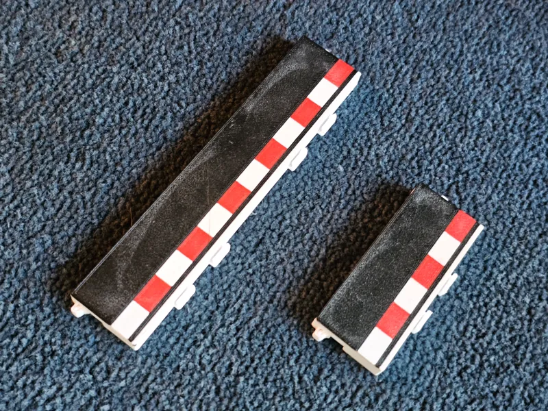 Straight Tyco Track Borders