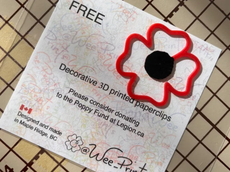 Poppy paperclip for fundraiser
