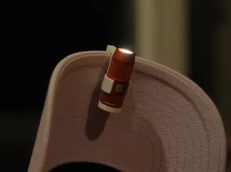 OLIGHT Mini 2 Cap mount