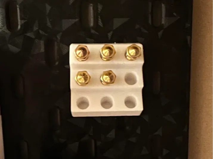 Skadis Nozzleholder