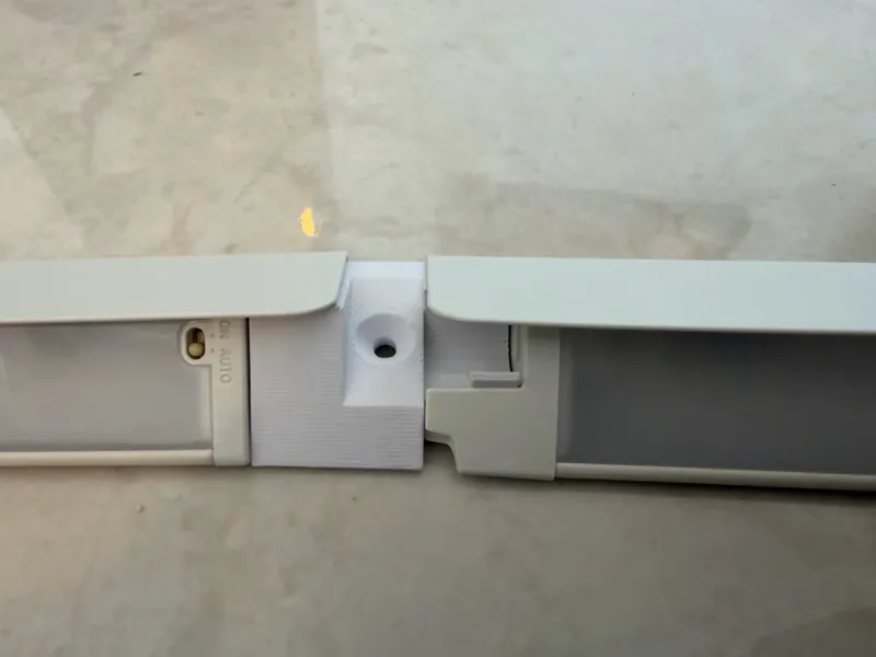 Oversidan Joiner wall mount