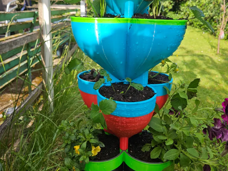 Blumentopf Pflanzenturm