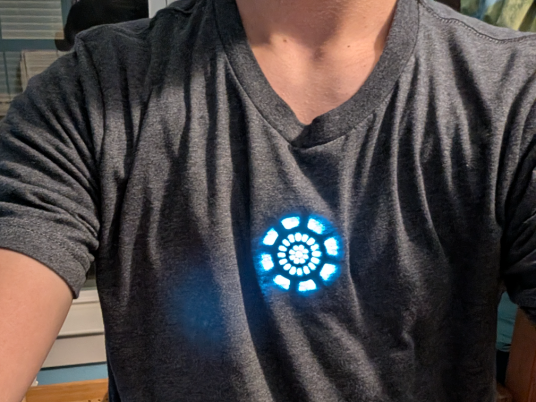 Tony Stark wearable arc reactor - 1