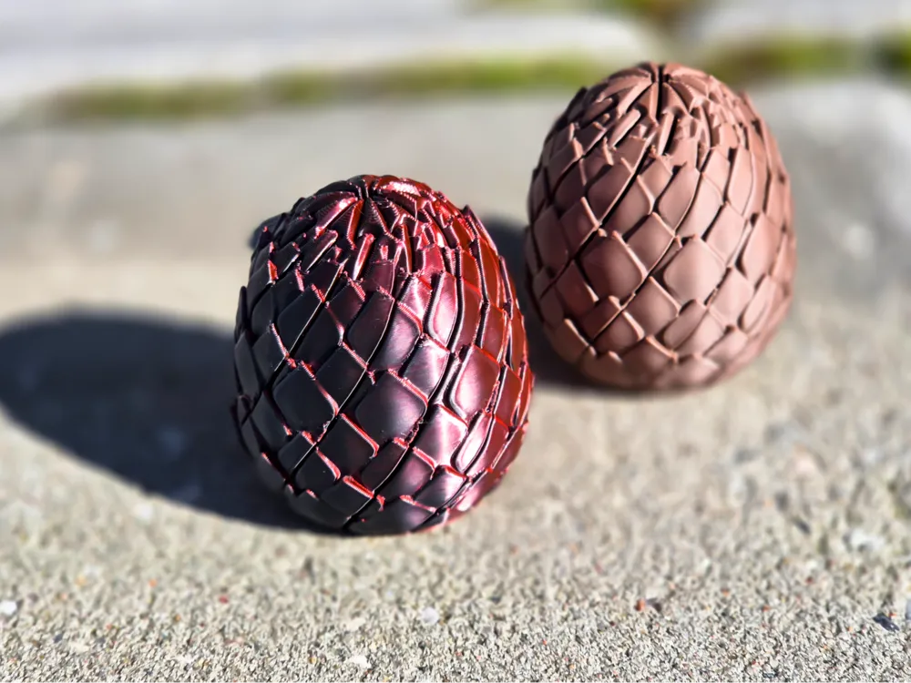 Objeto manipulable: Twisting Dragon Egg Fidget. Referencia del modelo original.