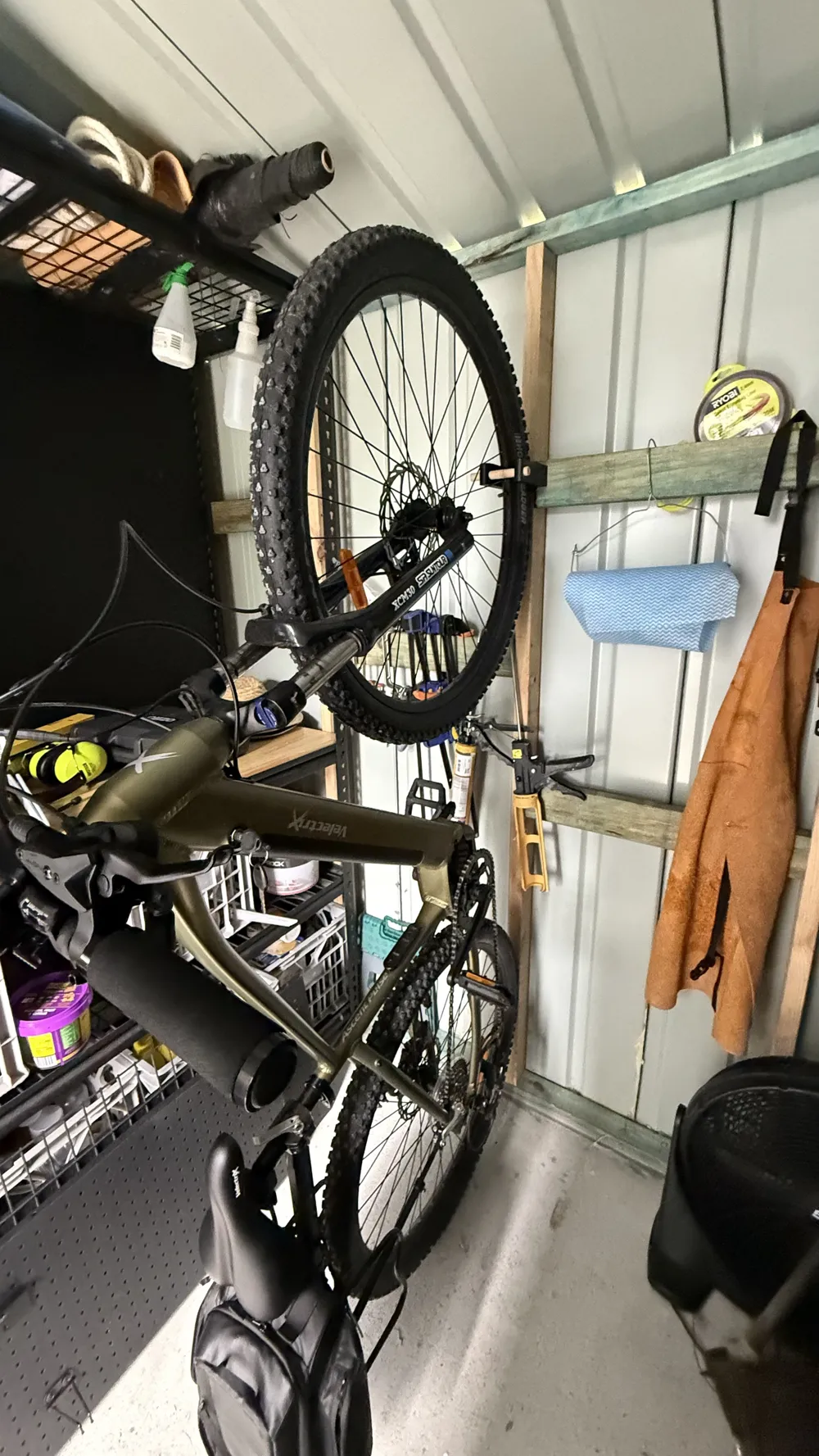 Heavy-Duty Wall-Mount Bike Rack Minimalistic - Free 3D Print Model ...