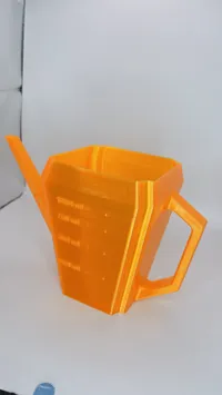 Translucent wattering can with volume markers