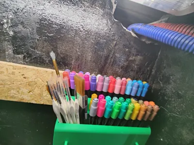 PEN MARKER WALL HOLDER
