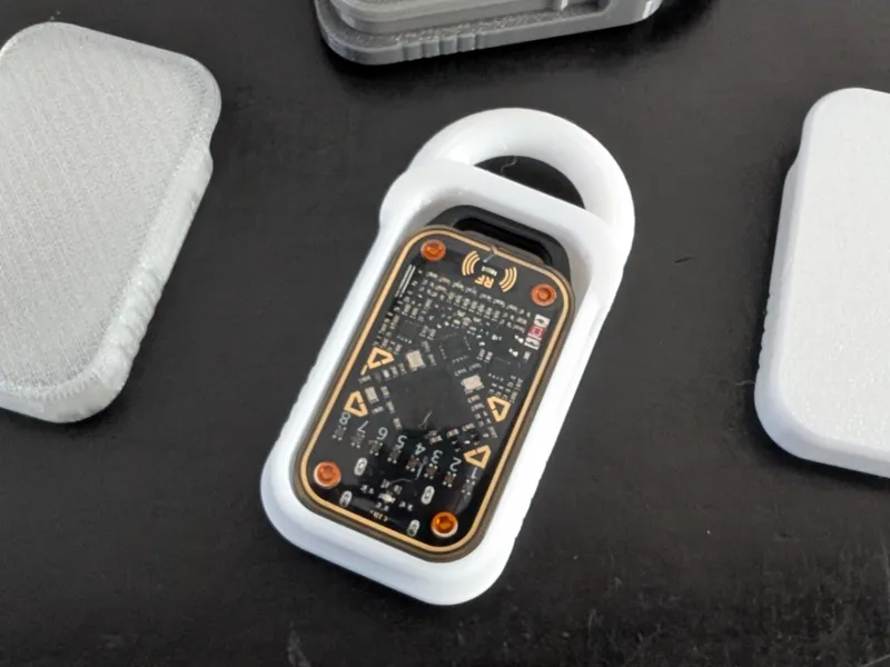 Chameleon Ultra, protective case/ keychain