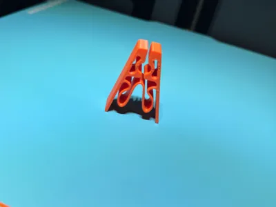 FLEXICLIP - The Flexible Clip