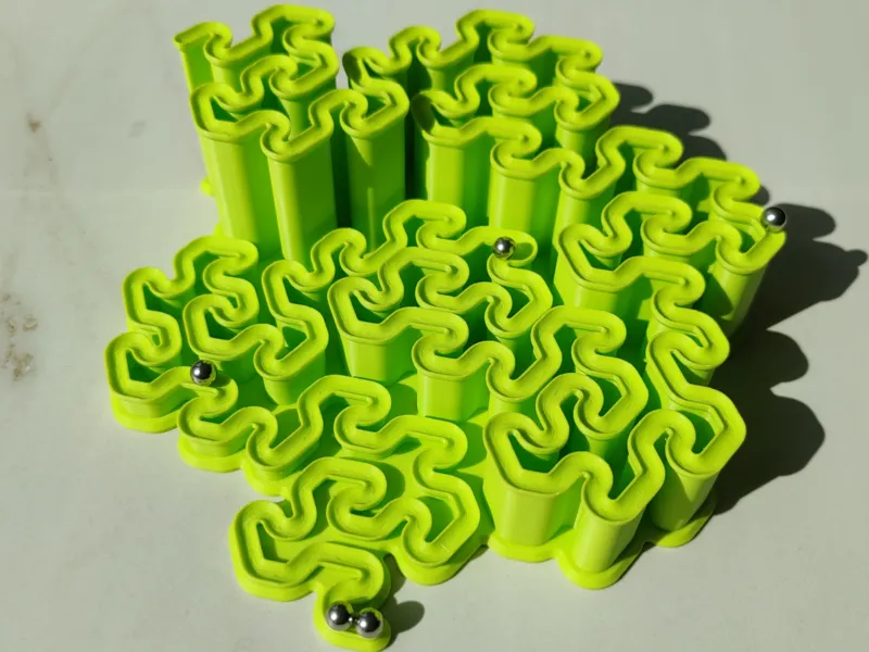 Gosper Curve Fractal Marble run (8mm)
